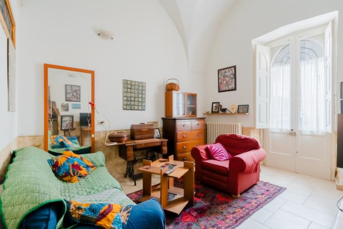 Image No.5-2 Bed Townhouse for sale