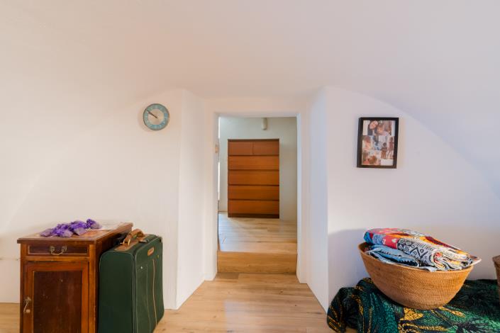 Image No.30-2 Bed Townhouse for sale