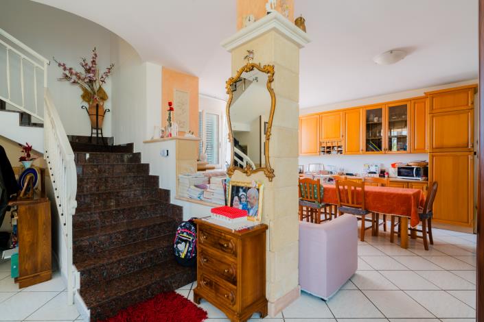 Image No.3-5 Bed Villa / Detached for sale