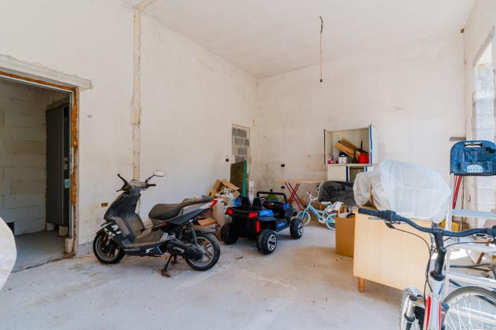 Image No.32-5 Bed Villa / Detached for sale