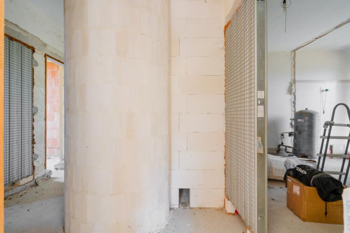 Image No.33-5 Bed Villa / Detached for sale