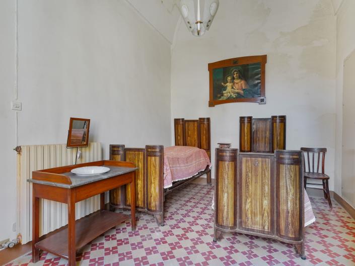 Image No.15-2 Bed Apartment for sale