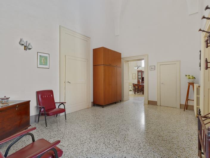 Image No.49-2 Bed Apartment for sale