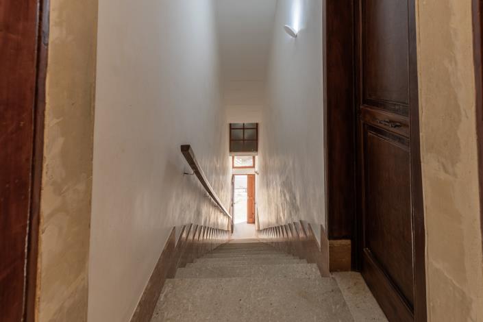 Image No.18-2 Bed Apartment for sale