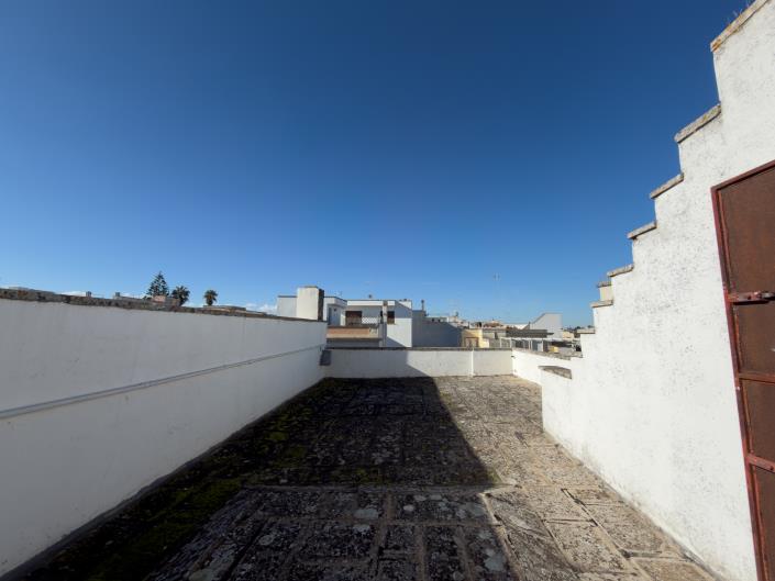 Image No.24-2 Bed Apartment for sale