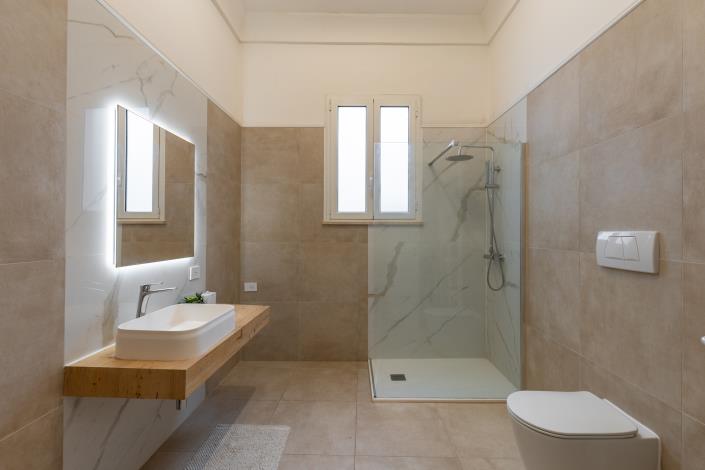 Image No.35-2 Bed Apartment for sale