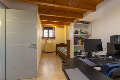 Aradeo-via-Venezia-2500014