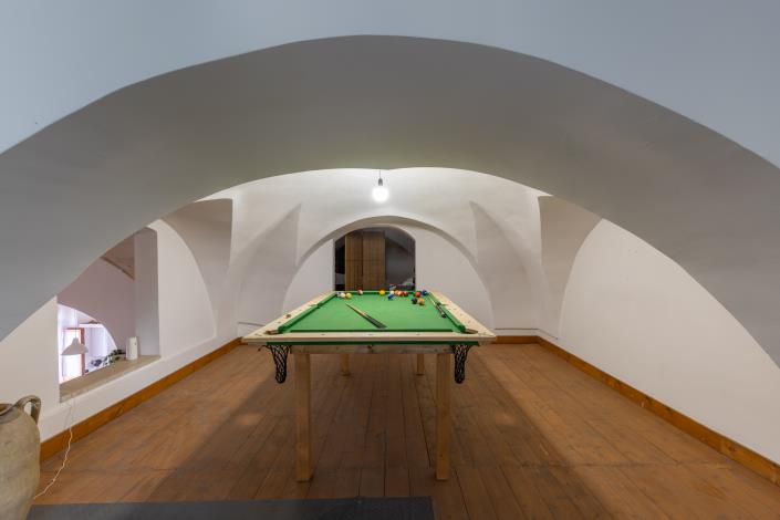 Image No.22-2 Bed Townhouse for sale