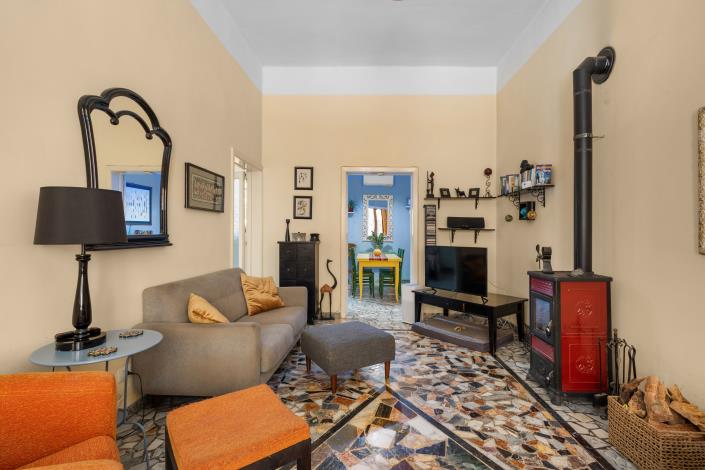 Image No.4-3 Bed Townhouse for sale