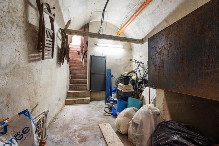 Image No.27-3 Bed Townhouse for sale