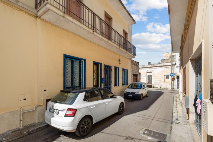 Image No.34-3 Bed Townhouse for sale