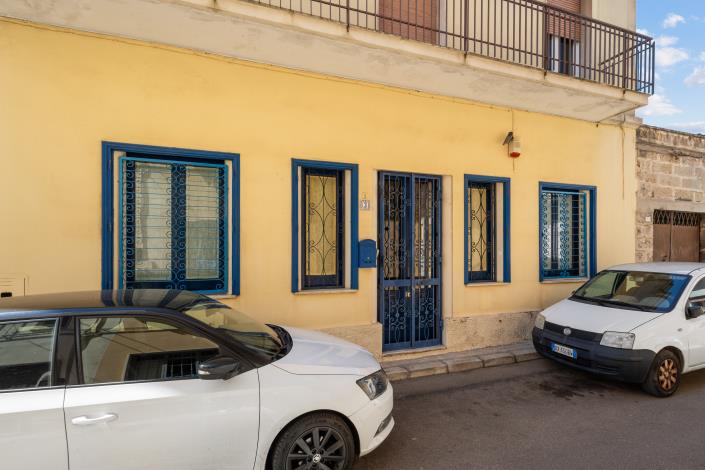 Image No.35-3 Bed Townhouse for sale