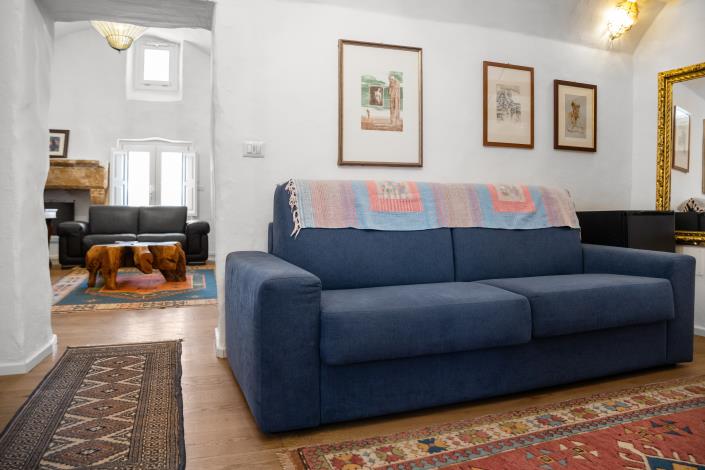 Image No.56-2 Bed Townhouse for sale