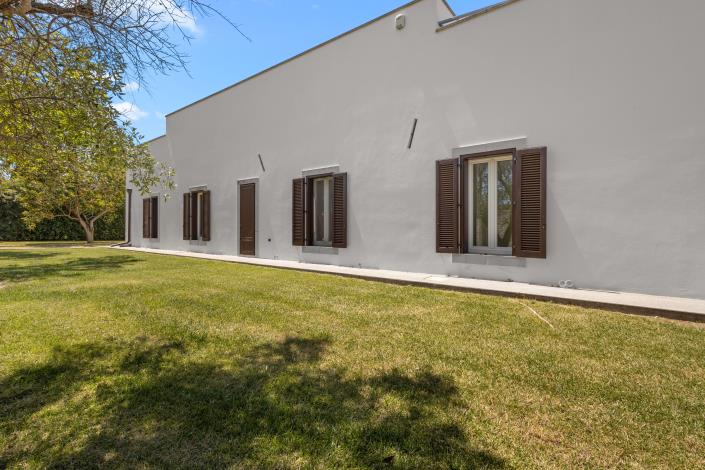 Image No.44-5 Bed Villa for sale