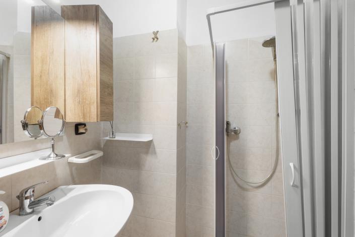 Image No.24-2 Bed Apartment for sale