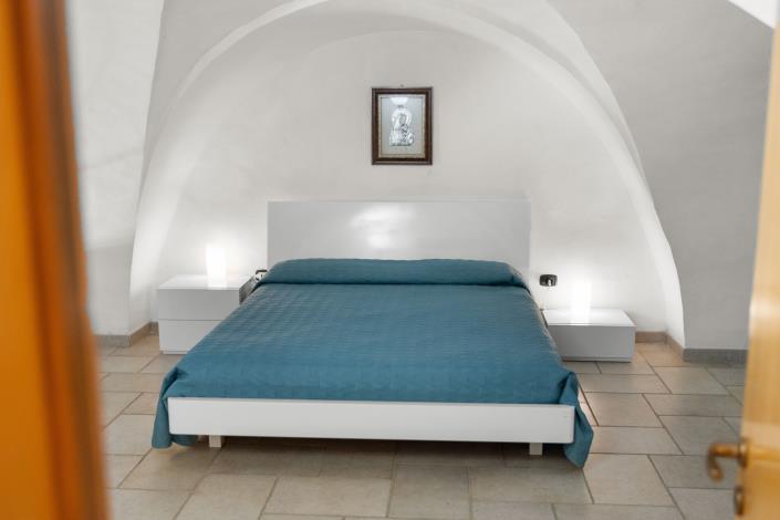 Image No.42-2 Bed Apartment for sale