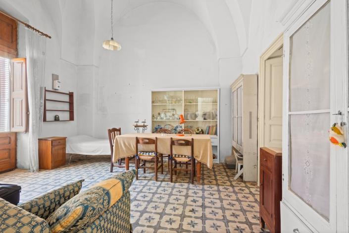 Image No.3-1 Bed House for sale