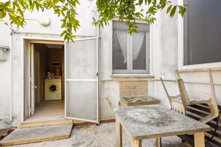Image No.26-1 Bed House for sale