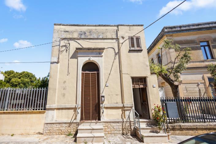 Image No.47-1 Bed House for sale