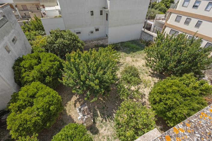 Image No.37-2 Bed House for sale
