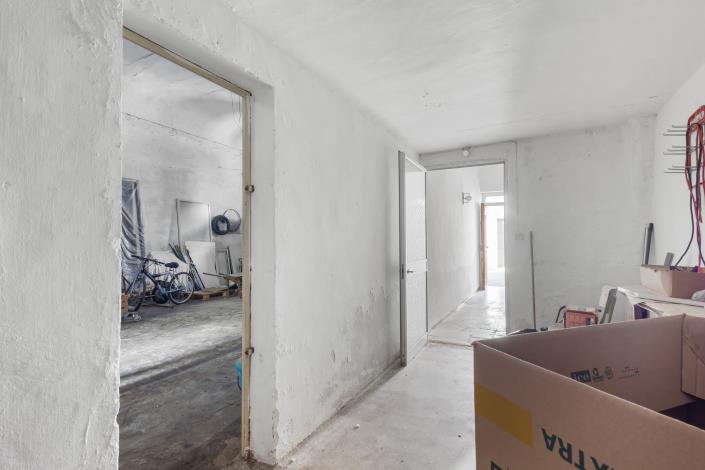 Image No.47-2 Bed House for sale