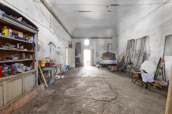 Image No.49-2 Bed House for sale