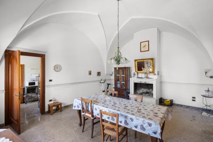 Image No.5-3 Bed House for sale