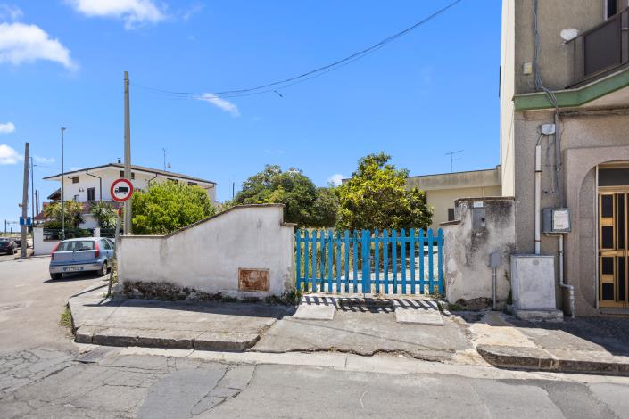 Image No.38-3 Bed House for sale