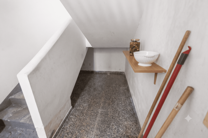 Image No.26-3 Bed House for sale