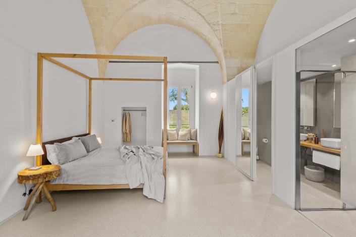 Image No.51-5 Bed Villa for sale