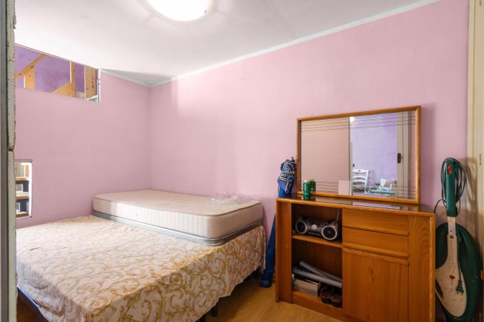 Image No.11-2 Bed House for sale