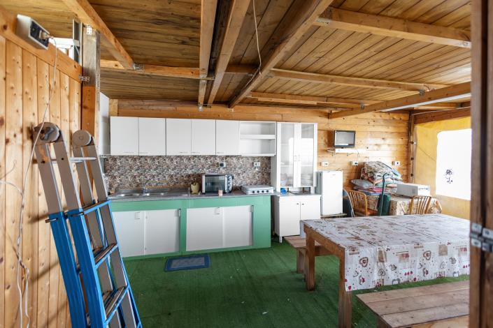 Image No.18-2 Bed House for sale