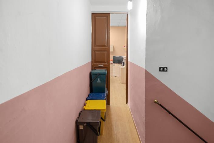 Image No.27-2 Bed House for sale