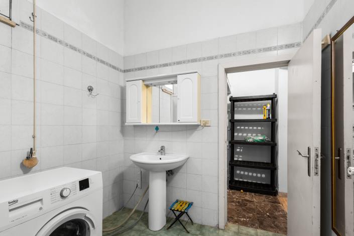 Image No.9-4 Bed House/Villa for sale