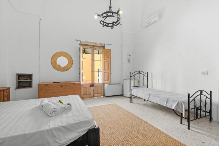 Image No.19-4 Bed House/Villa for sale