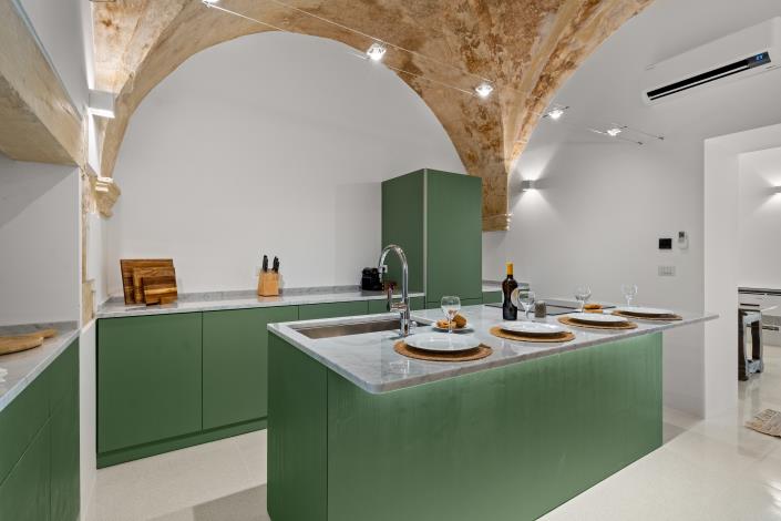 Image No.3-1 Bed House for sale