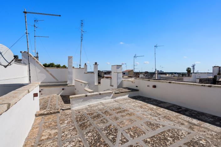 Image No.23-1 Bed House for sale