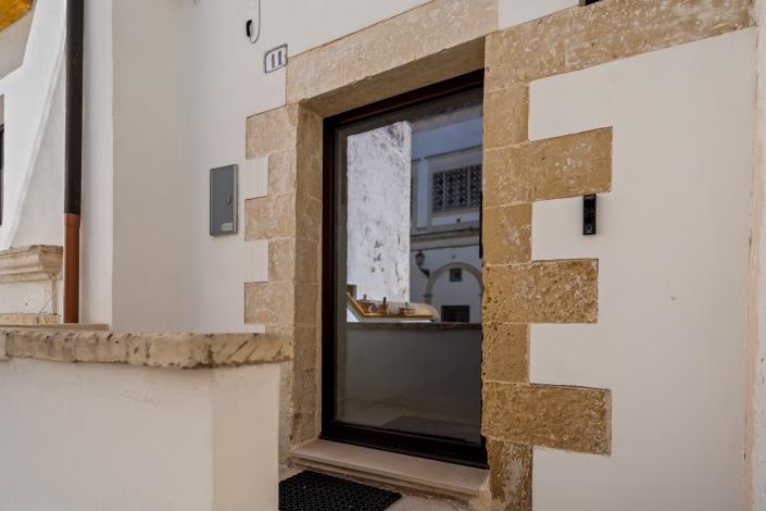 Image No.26-1 Bed House for sale