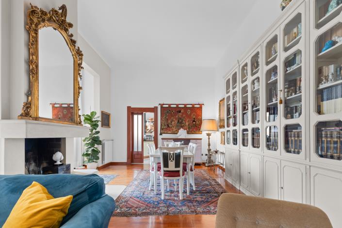Image No.5-3 Bed House for sale