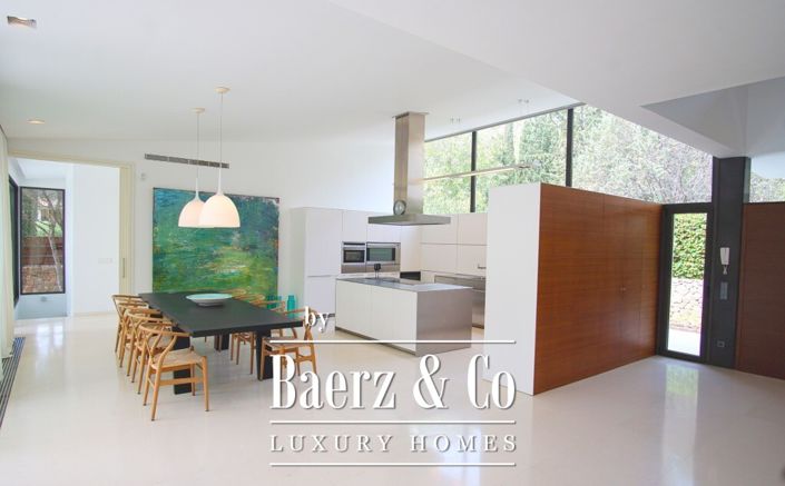 Image No.17-4 Bed Villa for sale