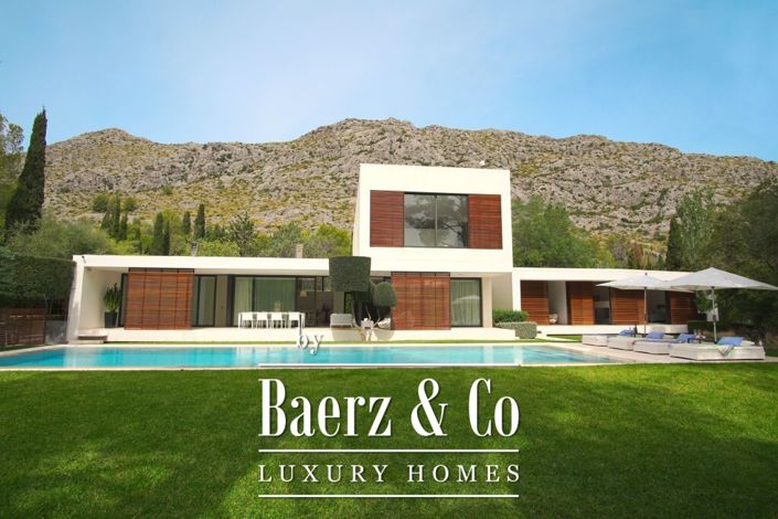 Image No.3-4 Bed Villa for sale