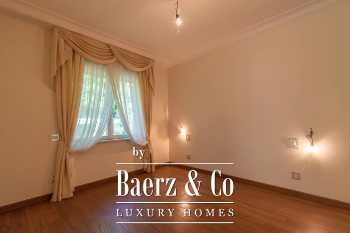 Image No.13-6 Bed Villa for sale