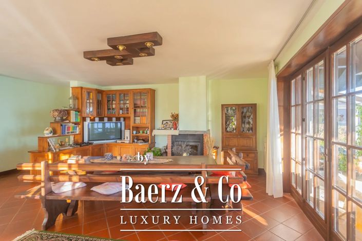 Image No.12-4 Bed Villa for sale