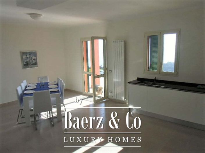 Image No.44-5 Bed Villa for sale