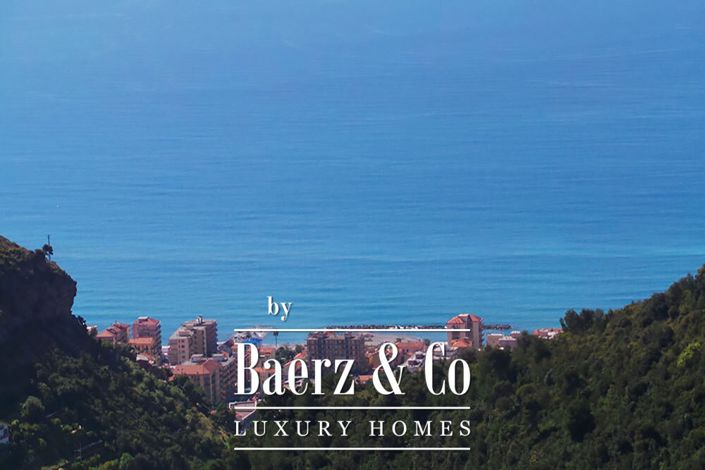 Image No.56-5 Bed Villa for sale