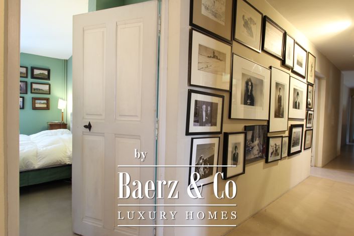 Image No.52-6 Bed Property for sale