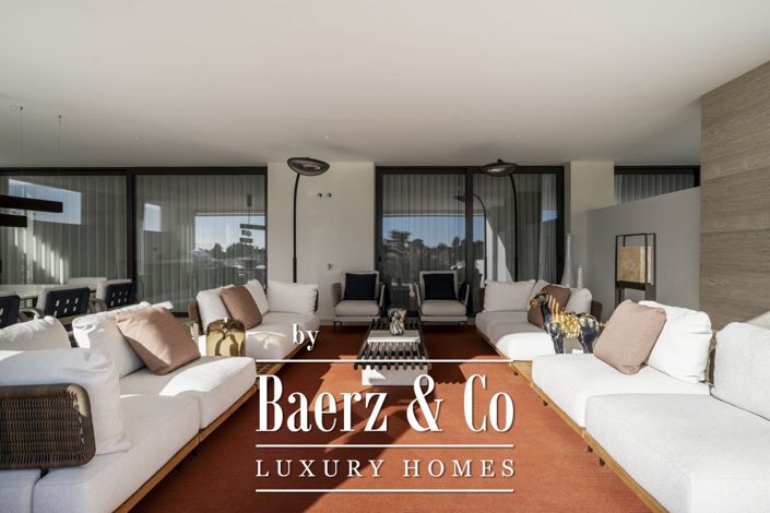 Image No.20-5 Bed Apartment for sale