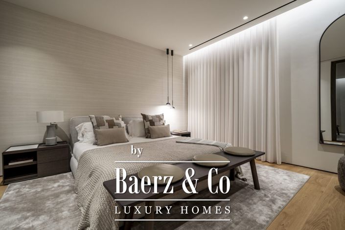 Image No.24-5 Bed Apartment for sale