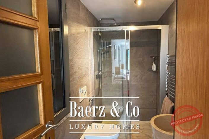 Image No.111-4 Bed Villa for sale