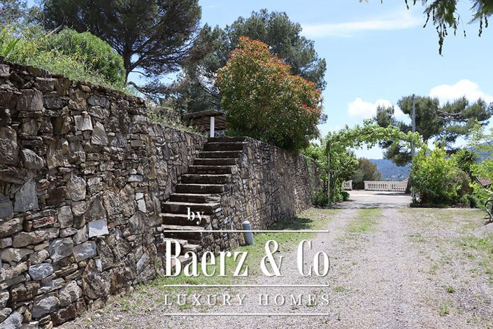 Image No.118-4 Bed Villa for sale